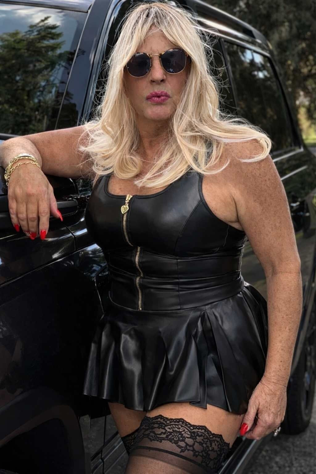 crossdresser  kassy54