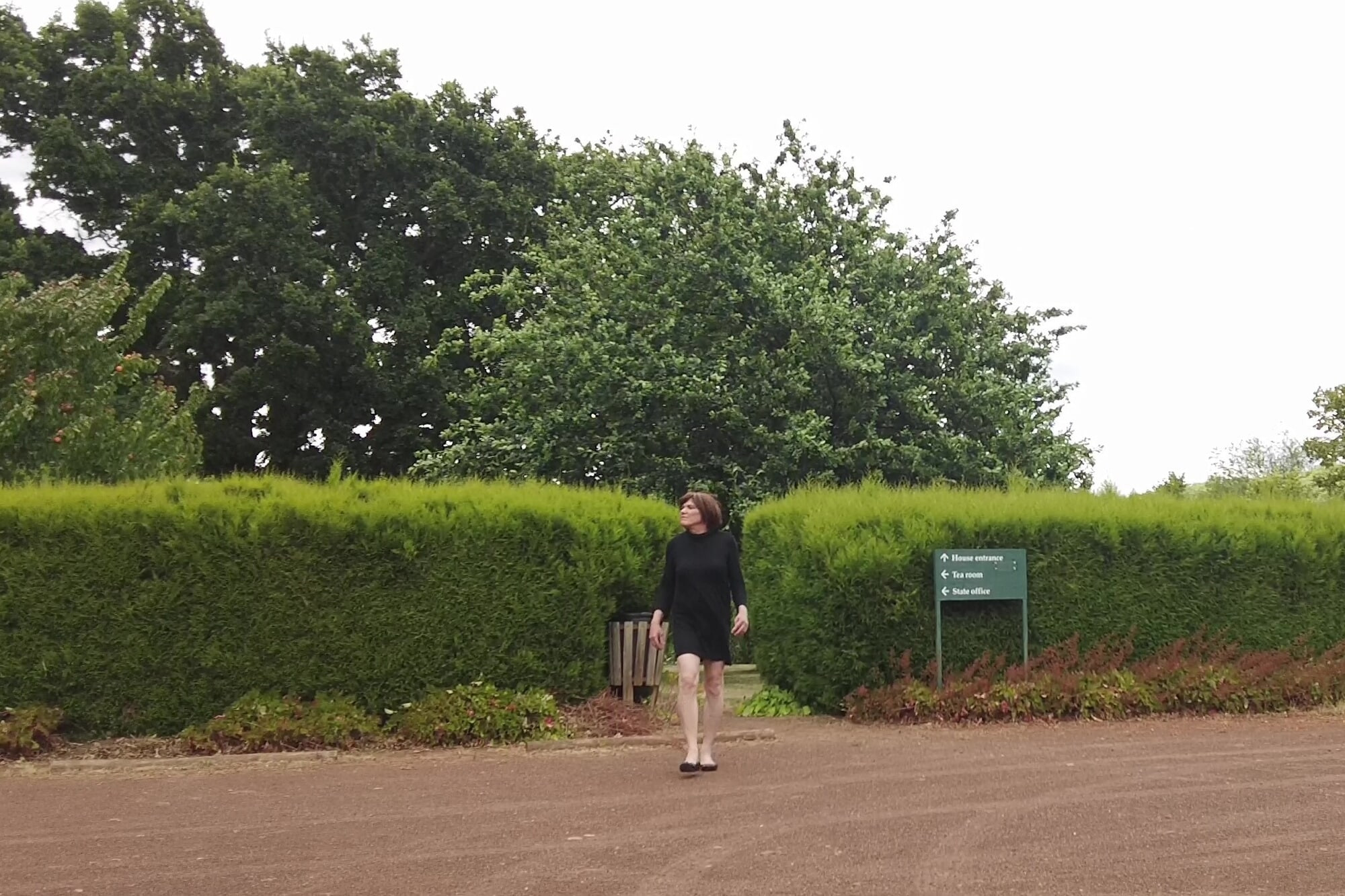 Crossdress Roadtrip - Tea House Stop #9