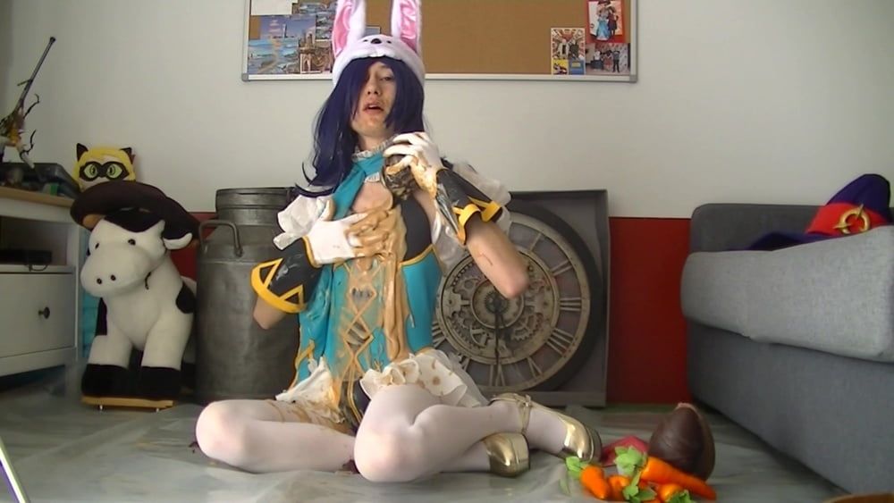 Lucina messy chocolate Easter cosplay trap #5