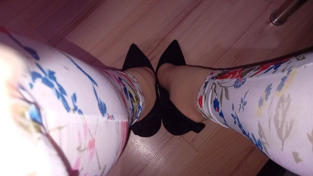 Crossdresser In Sexy Black Suede Pointed Toe High Heels #6