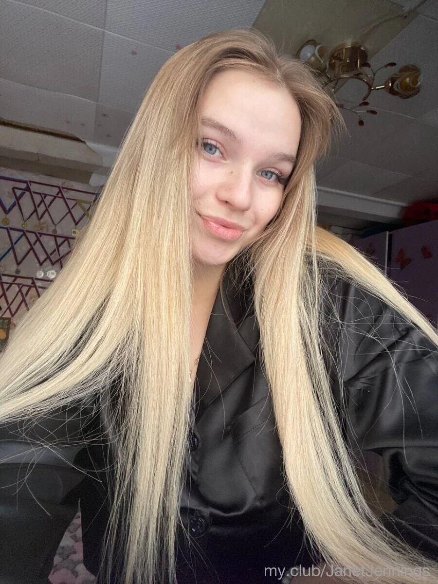 Alice  Free Photos #5