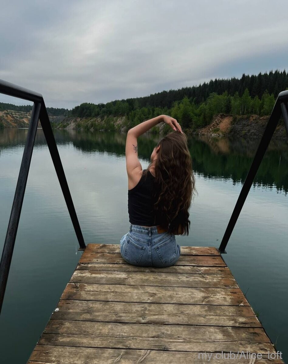 Alice Free Photos #15