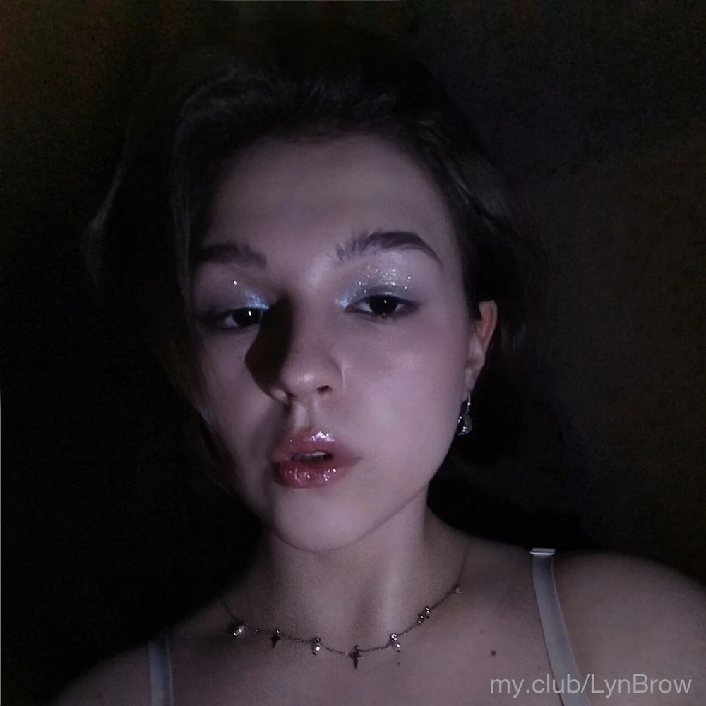 Allie Free Photos #6