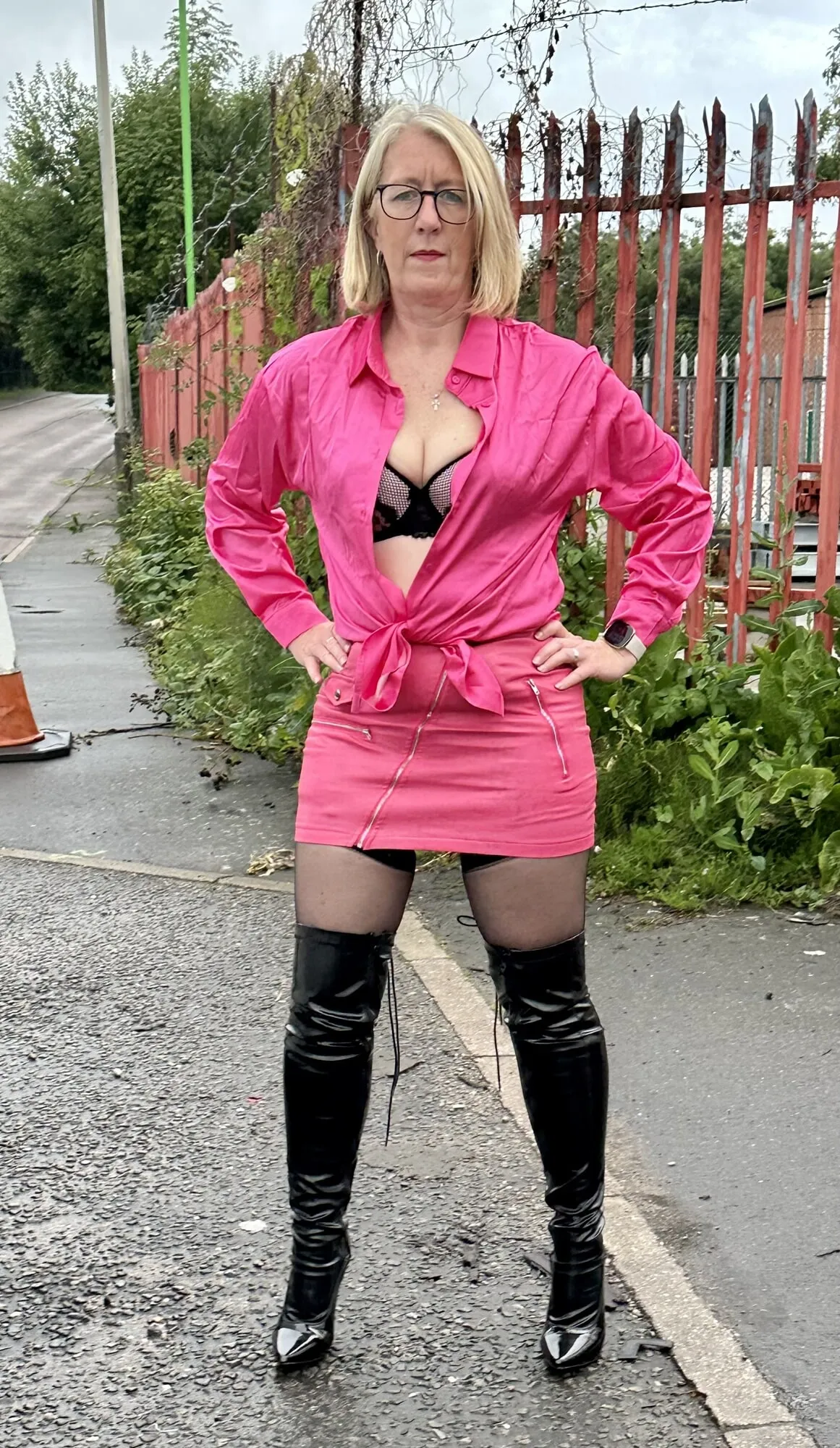 Katie in pink 4