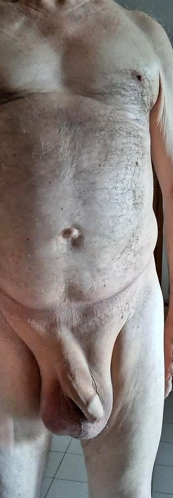 ở tiền cảnh