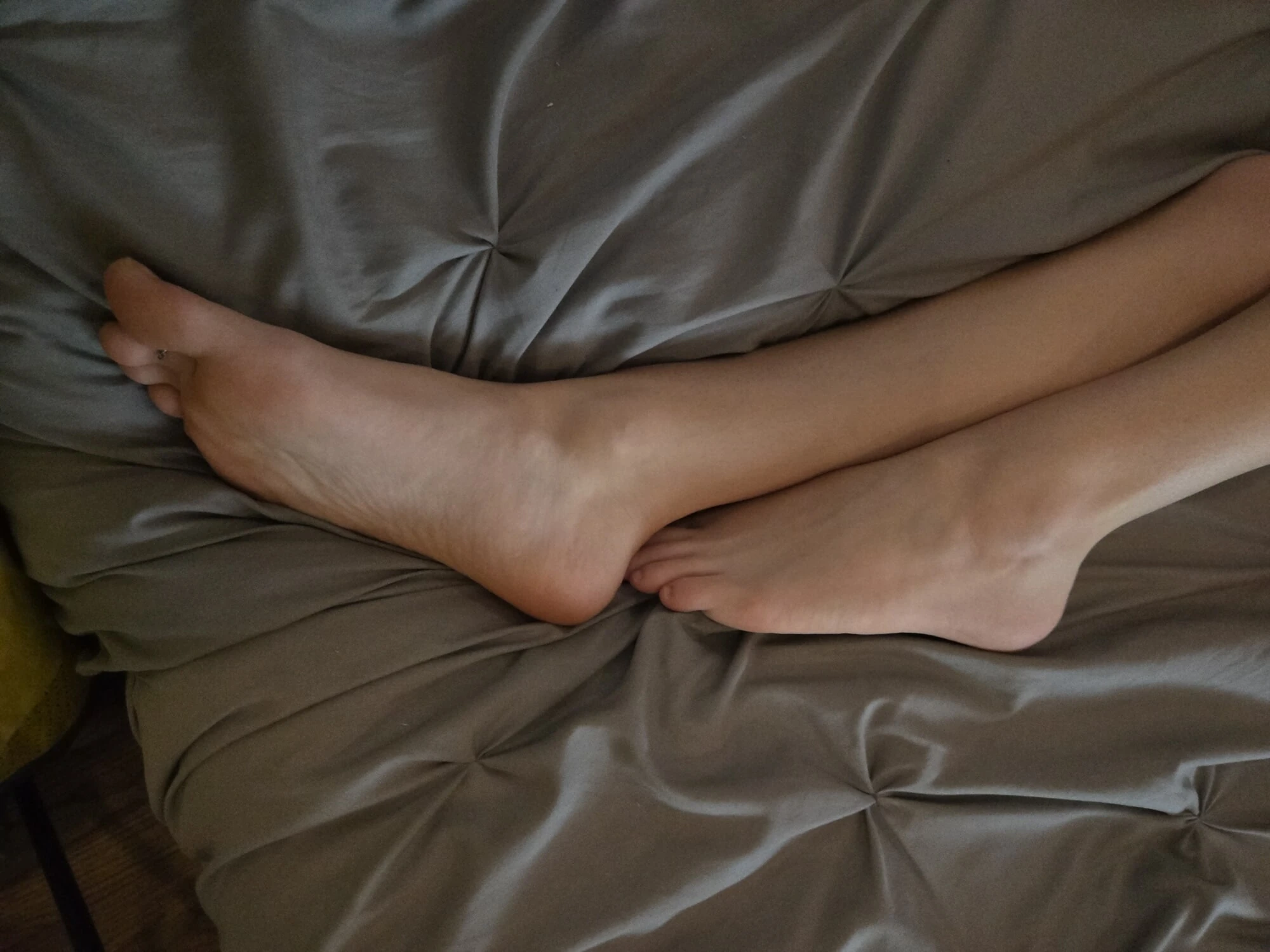 Stacii and her cute feet 
