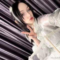 Alice Free Photos