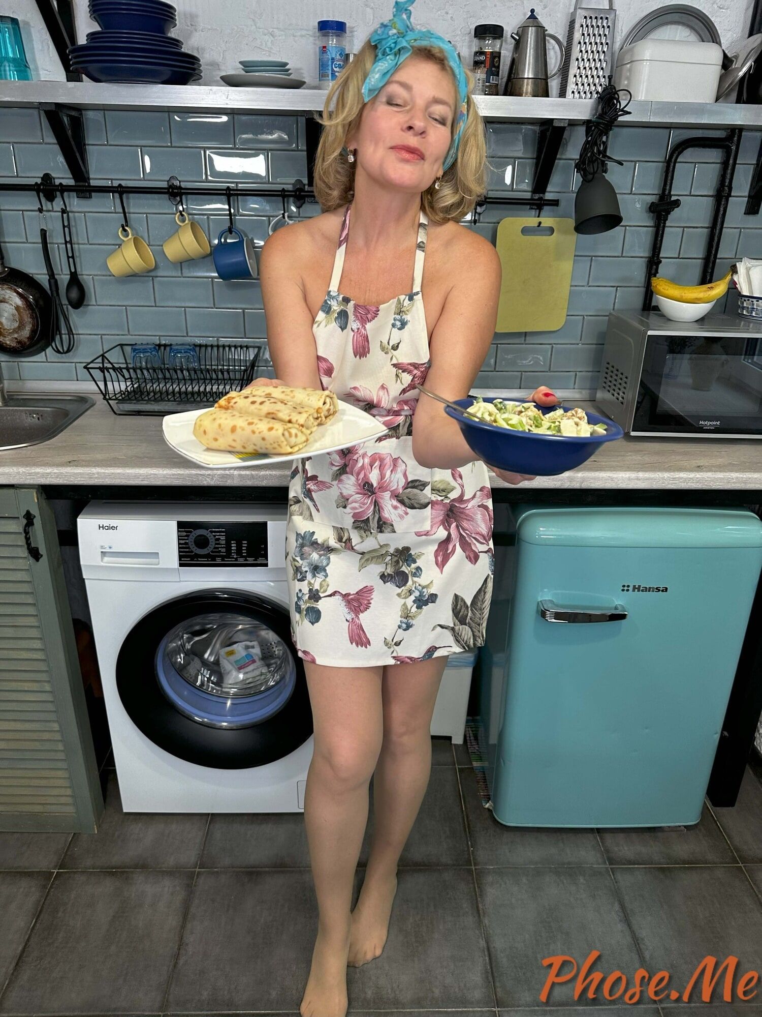 Mature Diana Serving Lunch In Pantyhose and Apron #3