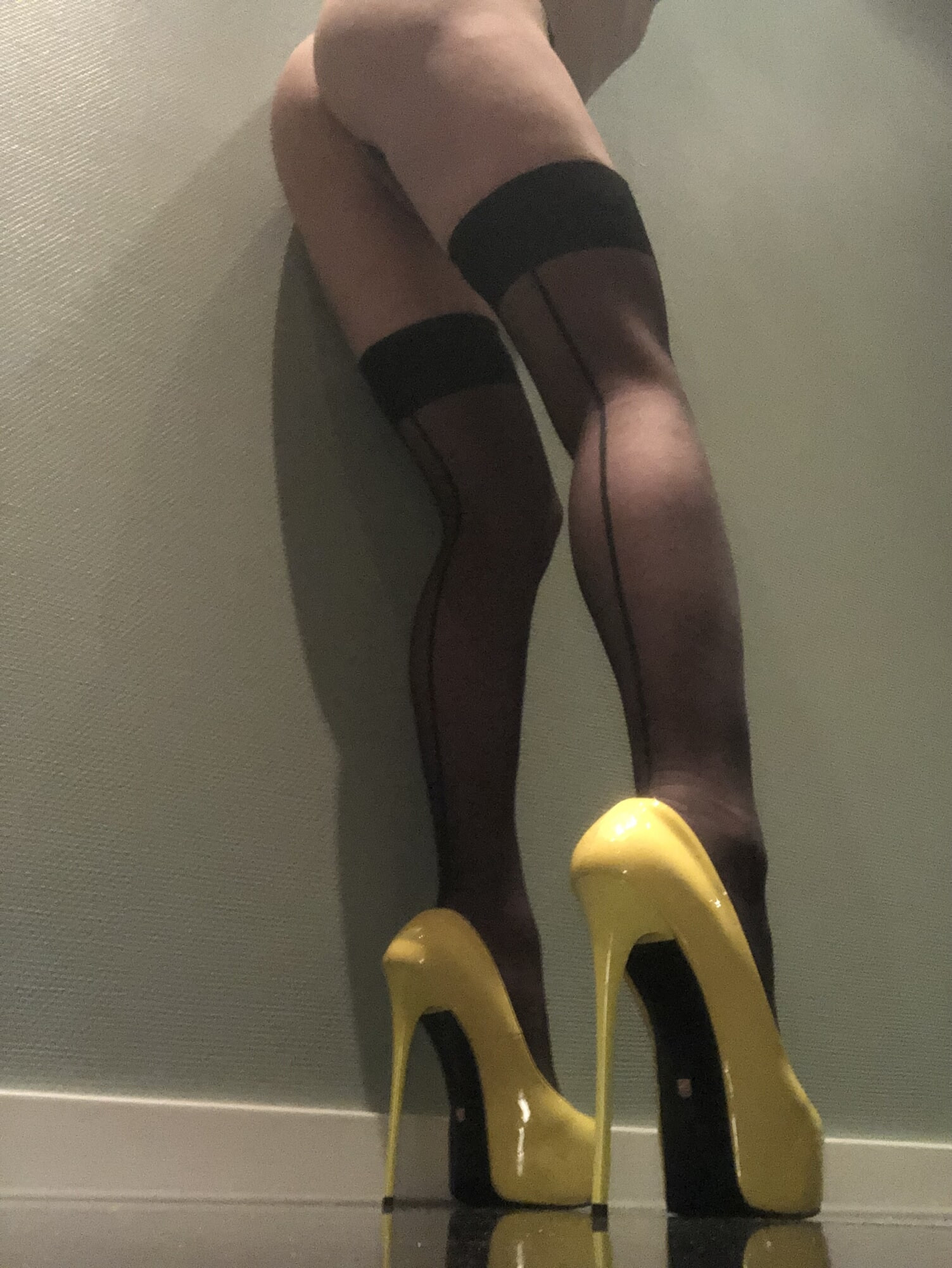 Cd posing in high heels, stockings, fishnet body #5