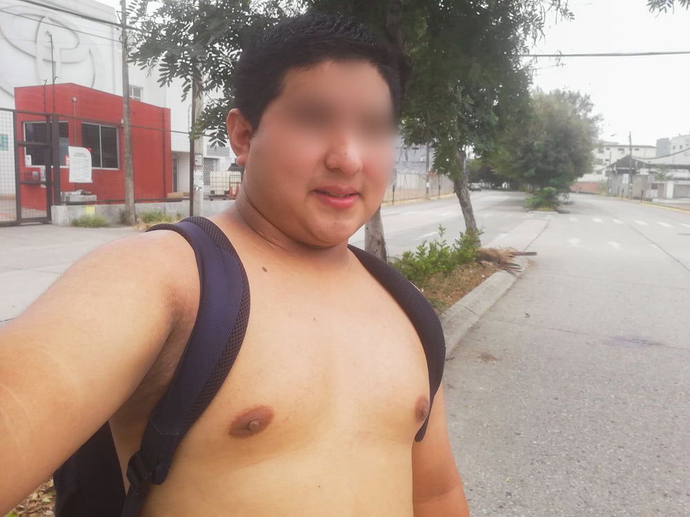 Yop sin Camiseta en las Calles 02 #3