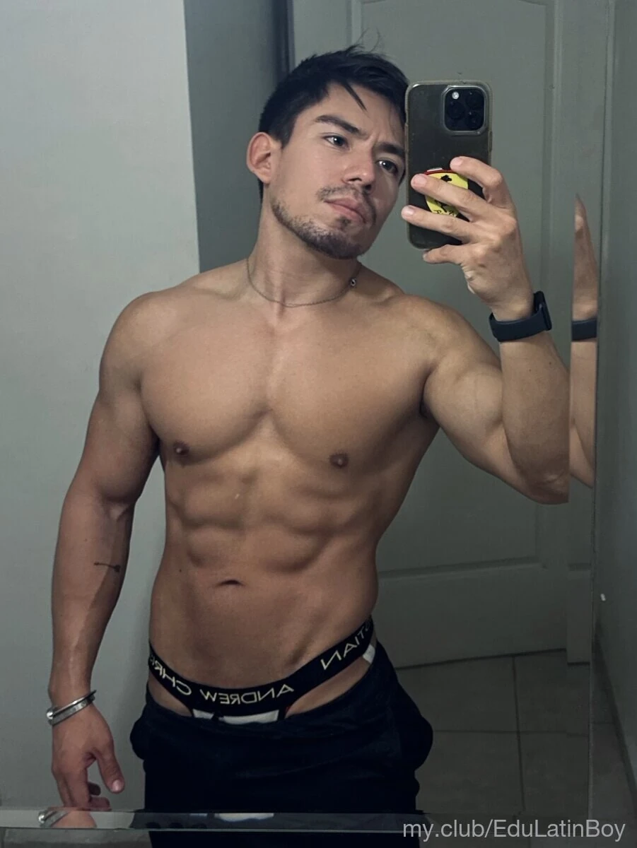 Edu Latín Boy Free Photos #2