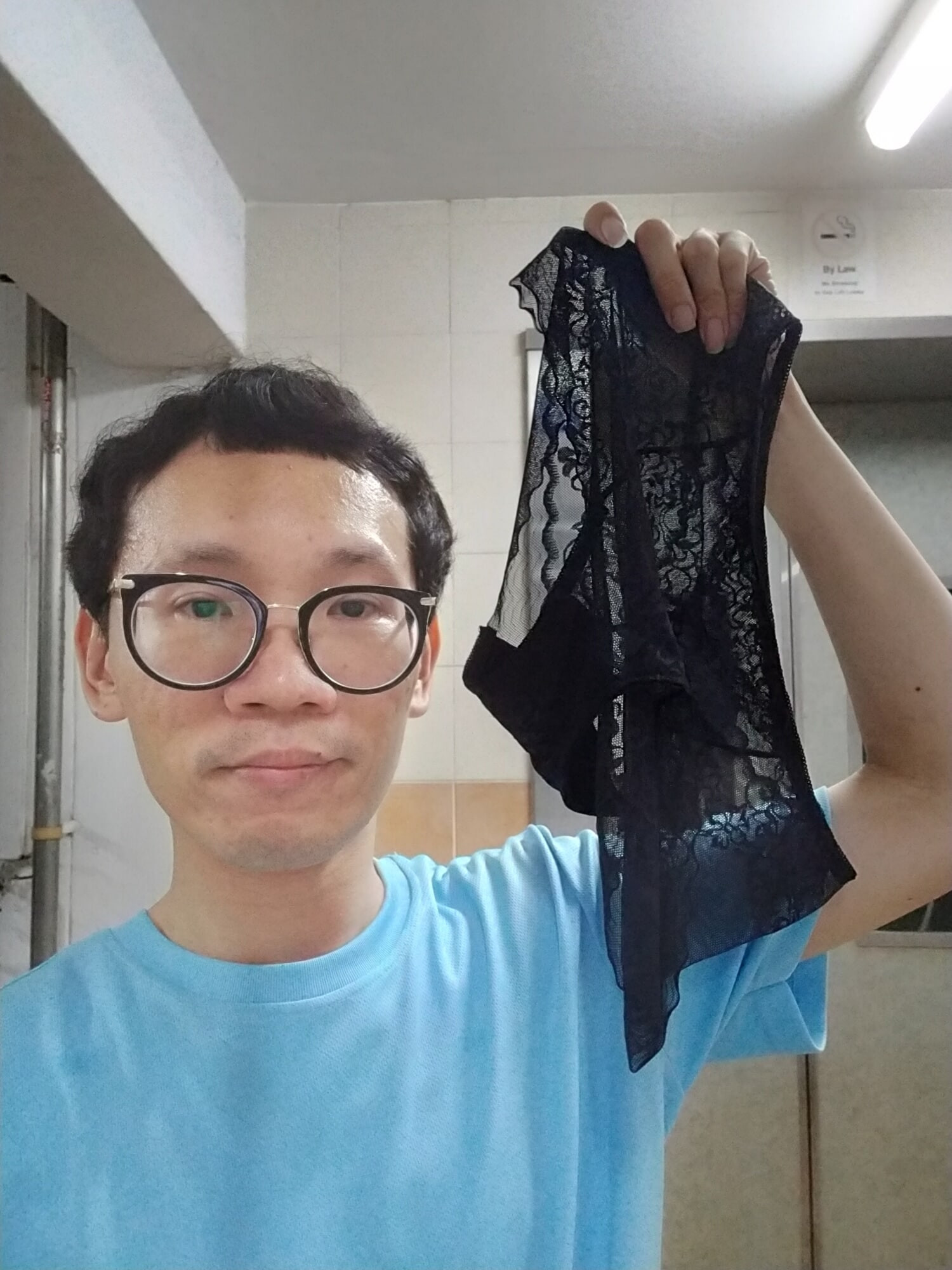 Selfie with a big ass women lace panties size XL.