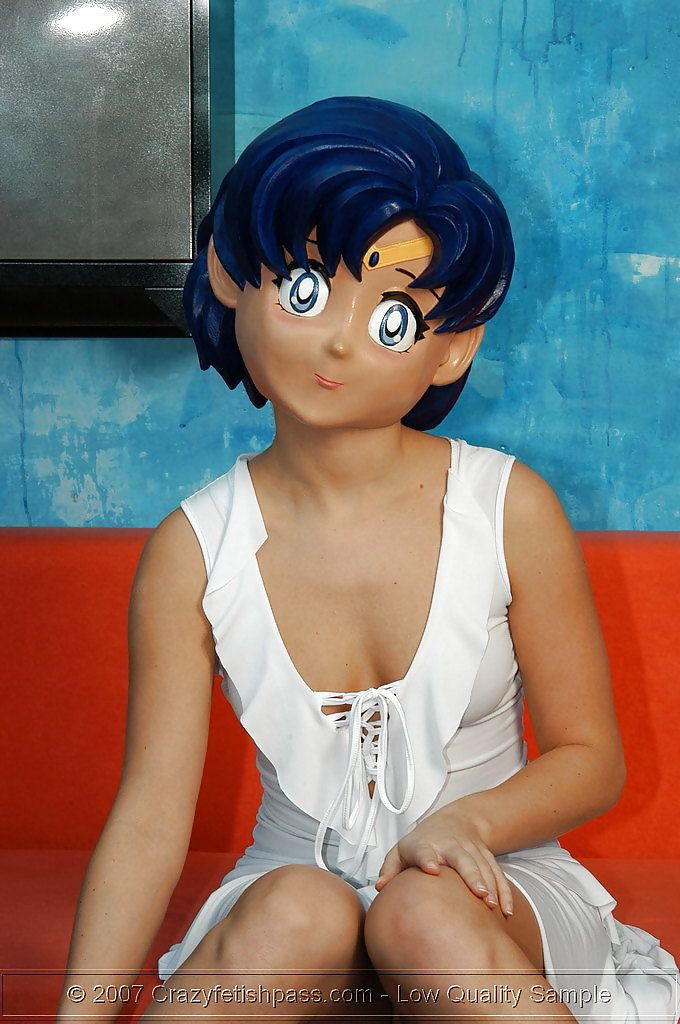Jana transformed as Manga Doll #15