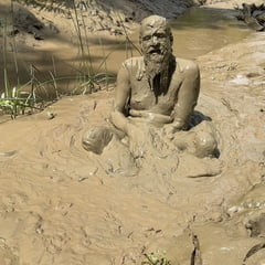 SHOT - MUD PIG IN HEAT