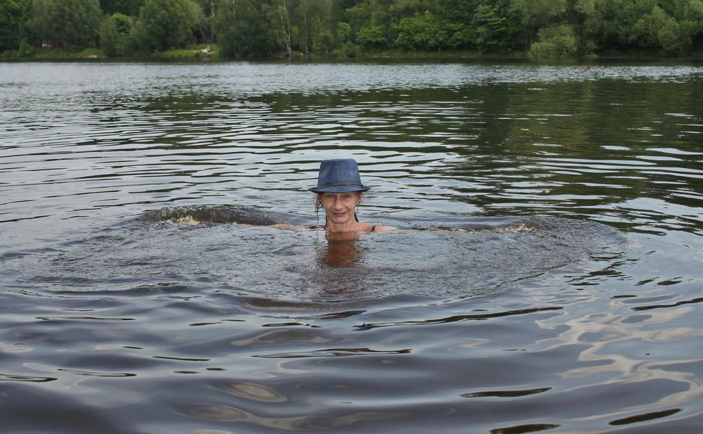 Bathing in Timiryazev-pond #6