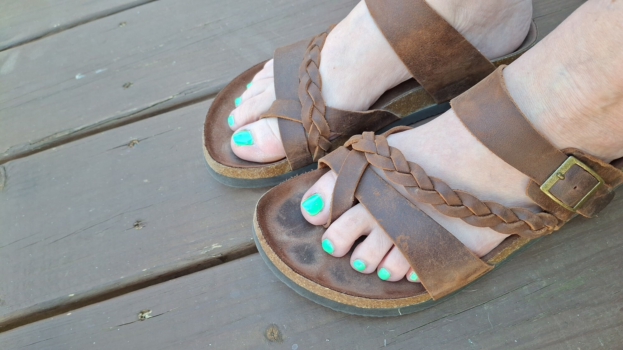 Cute little green toes #4