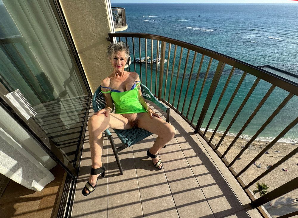 My staycation in a Waikiki hotel #3