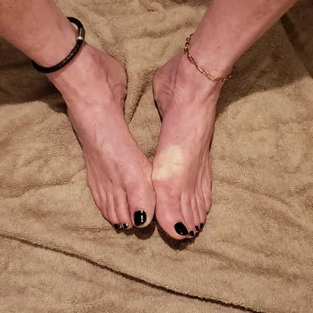 pedicure and cute kitten heels         