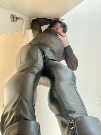 Sissy - Whore - Bitch - Lady in Black 