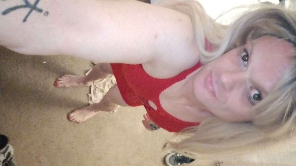 Natalie Sissy Blonde 