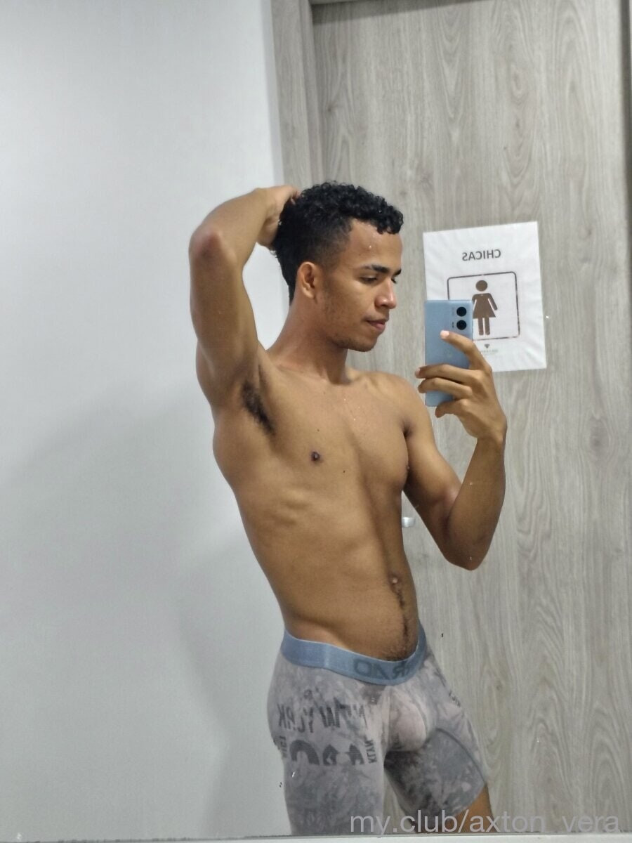 Daniel Vega Free Photos #20