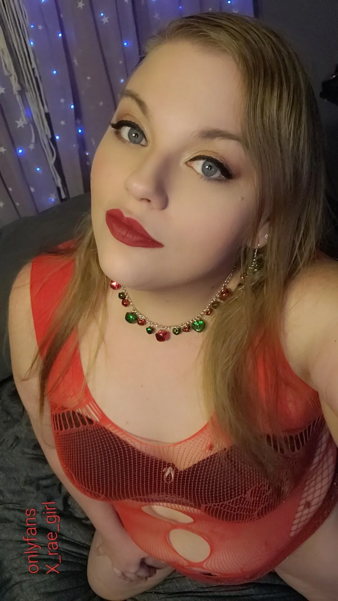 Bbw milf is your Christmas present