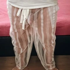 Showing off 