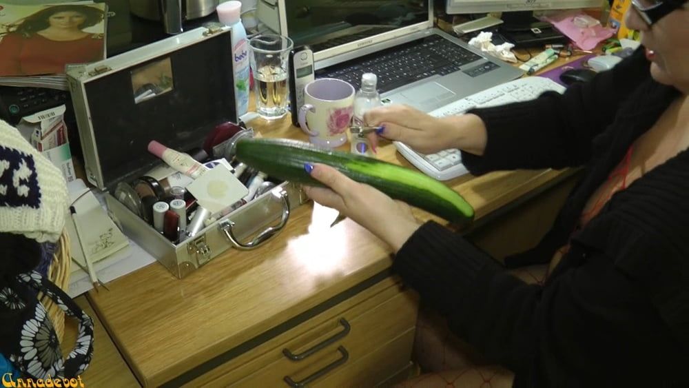 Annadevot - The CUCUMBER as anal spare? #3