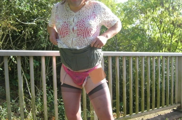 Stephanie in public #42