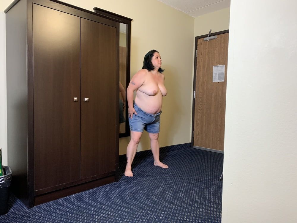 Sexy BBW Spank Me Hotel Pics #22