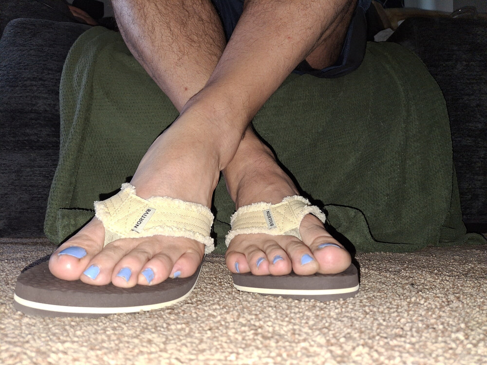 My painted toes while wearing flip flops #5