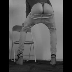 Teasing jeans thong