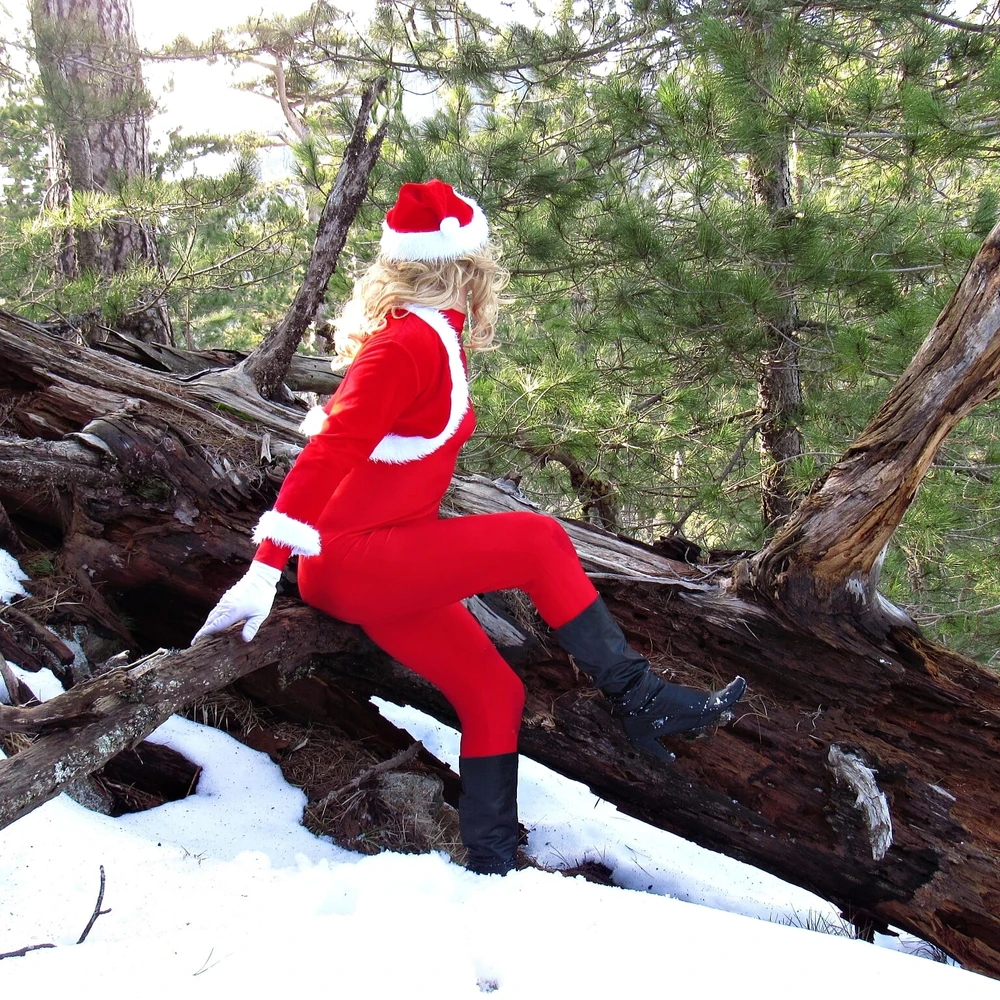 Shy snowflake shows off her ass in stockings. #39
