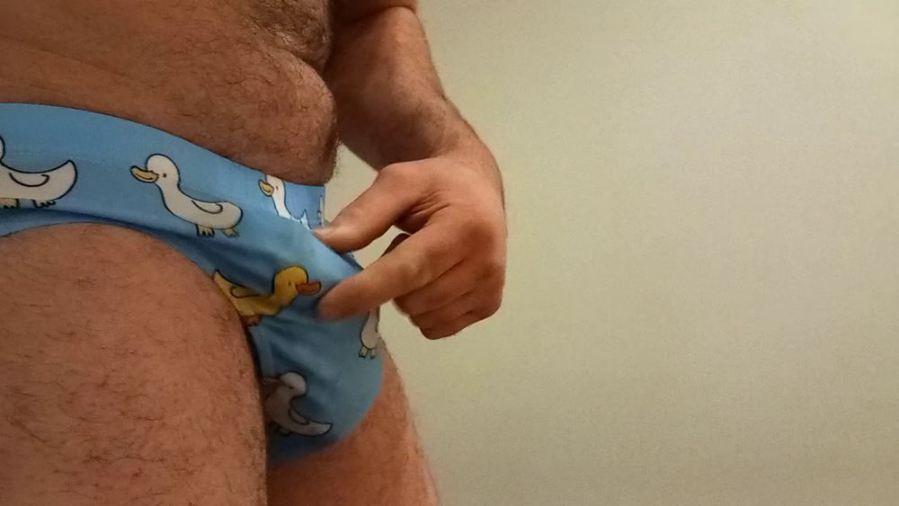 Small penis bulge cum in cute duck speedo, brief, trunks. #36