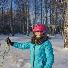 2019 Skiing Portrait
