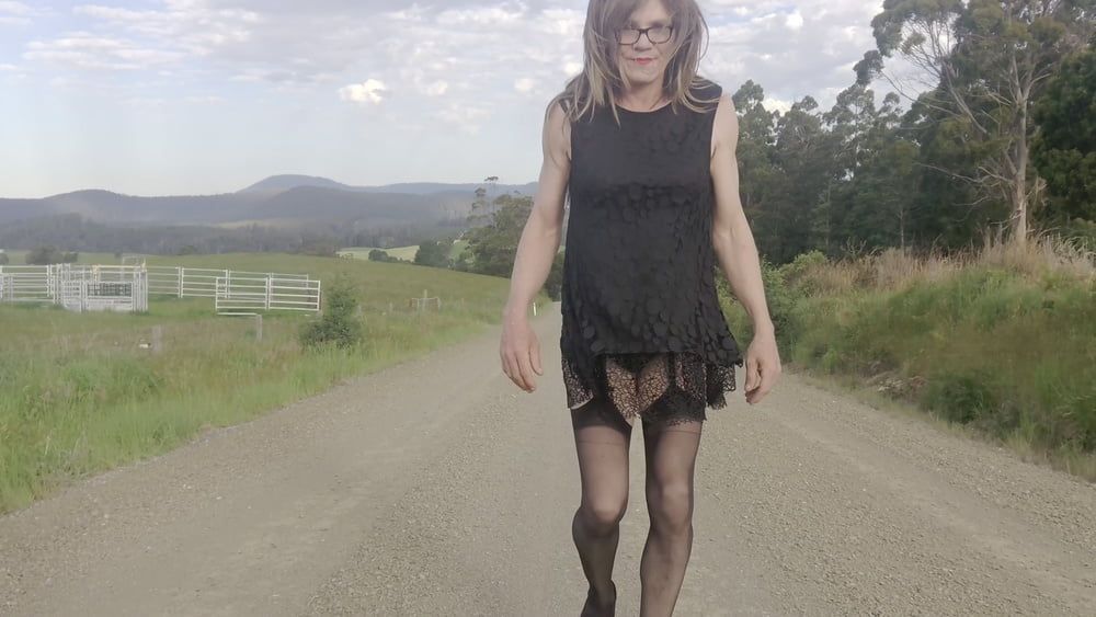 Crossdress road trip v hort black dress #23