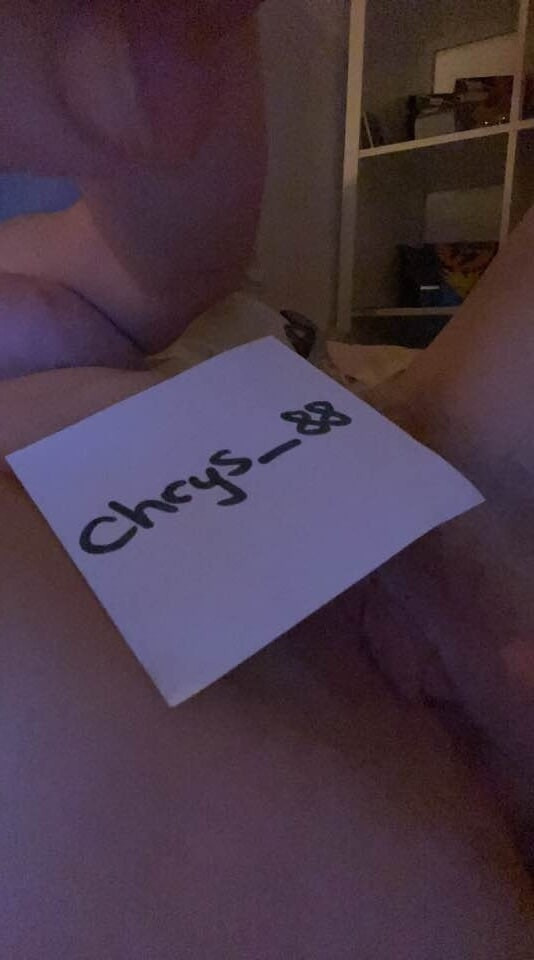 Submissive sextoyslut Tribute Request