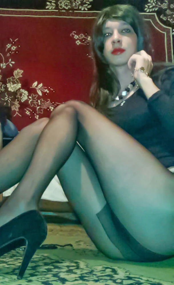 Sexy teen crossdresser vladasexytrans  #3