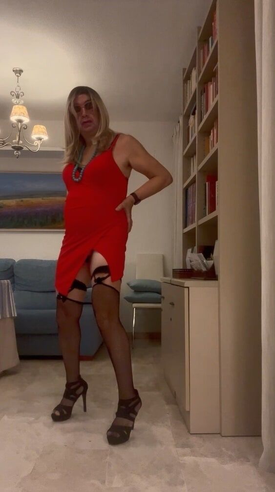 Daniela Monroe TV video Spanish crossdresser with red dress #3
