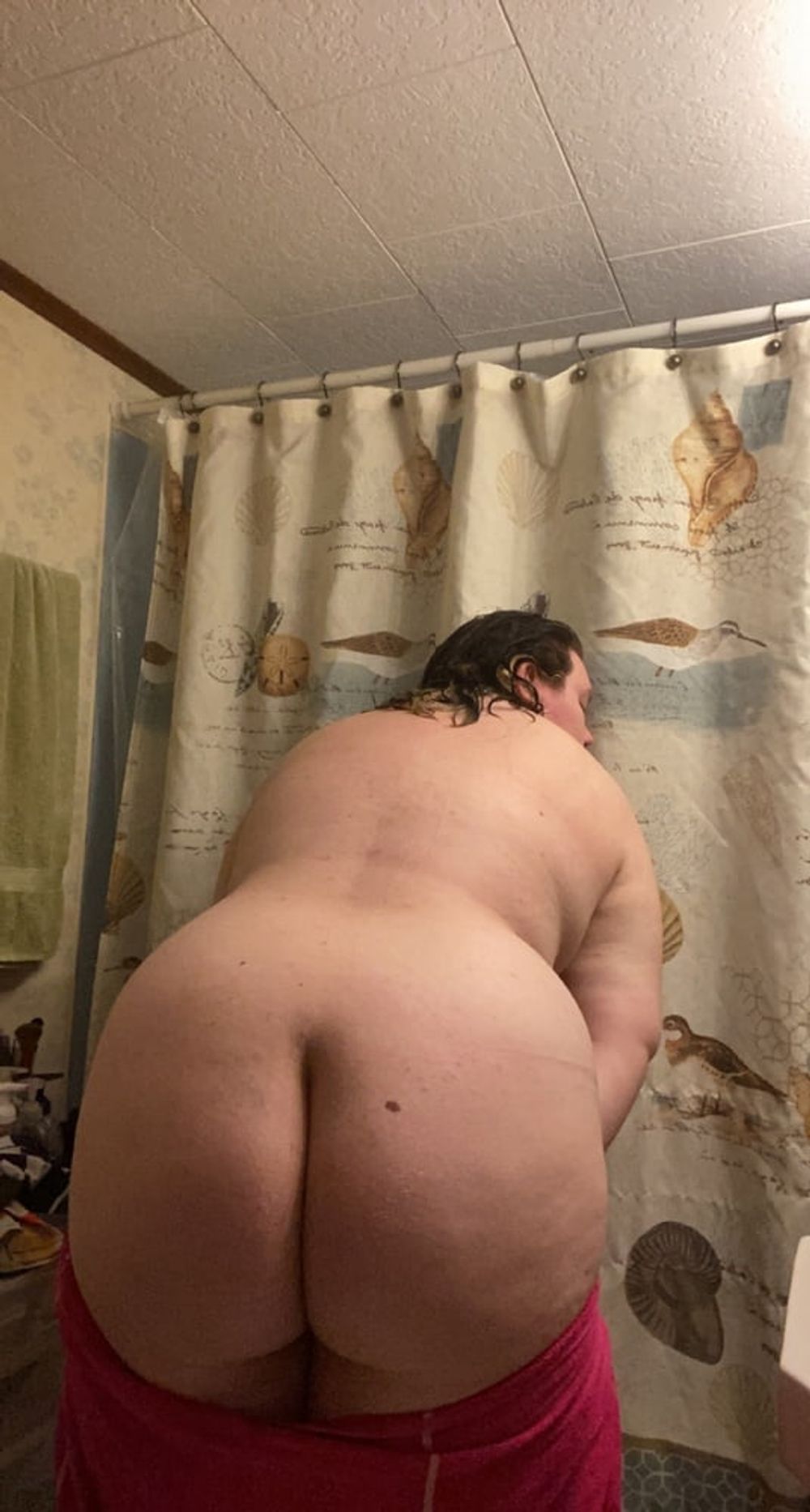 Sexy 18 year old teen BBW Lilac takes hot wet shower photos #3