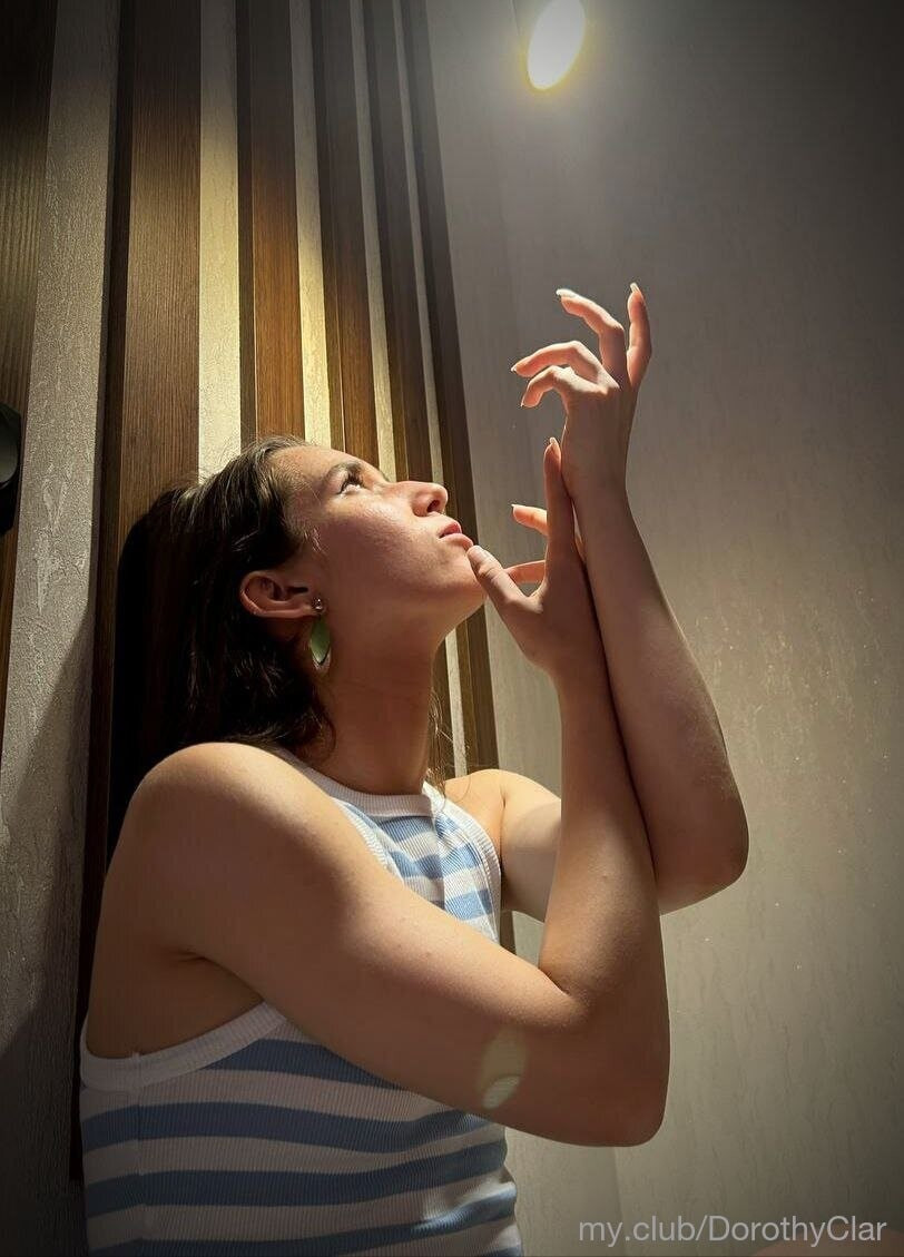 Agata & Isabelle Free Photos #9