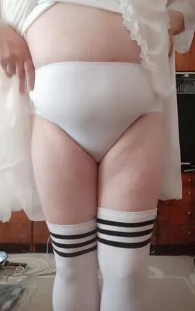 sissy aleksa posing in new white underwears         