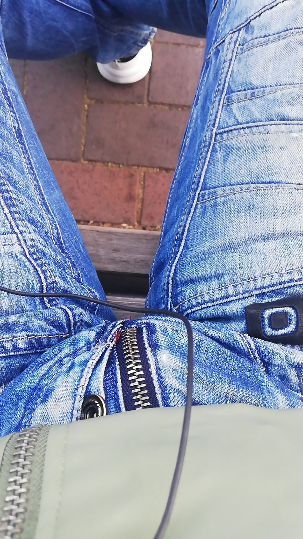 Showing off my horny bulging jeans #8