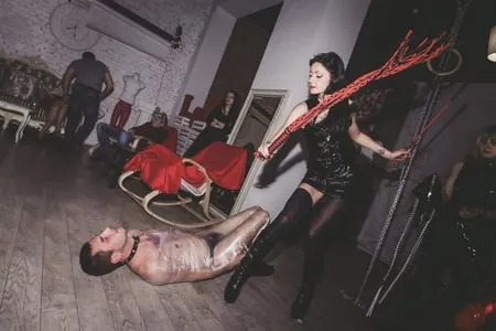 have a fun evening with slaves         