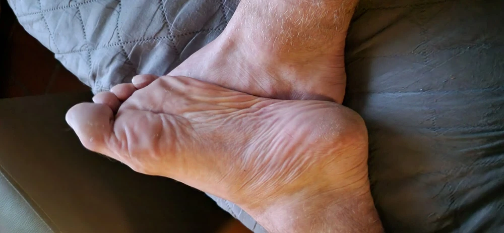 Hot young boy feet