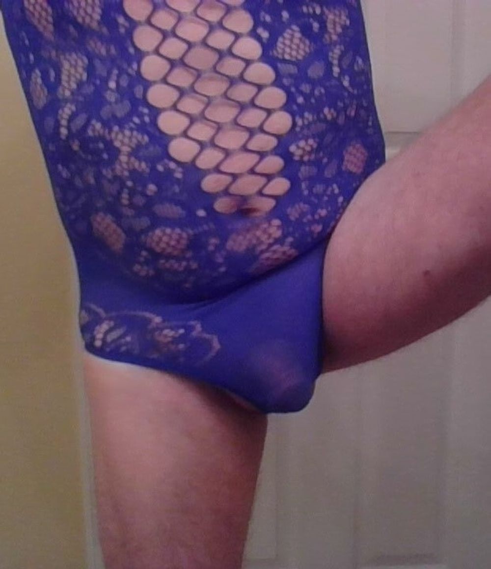 Blue Mesh Number #8