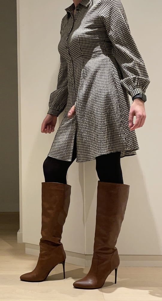 Checkered dress and pantyhose #7