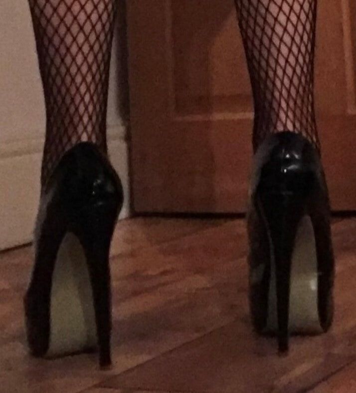 wife's fishnet stockings (2)