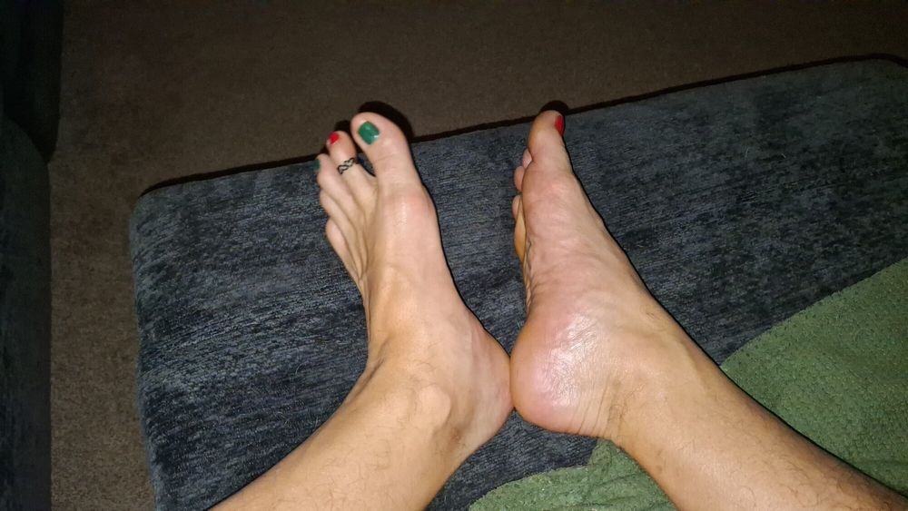 My Christmas pedicure toes #25