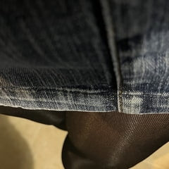 穿着内衣和贞带的性感